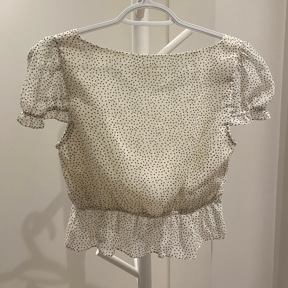 Oak + Fort Crop Top Square Neck Polka Dot Ruffle Crop Top - Picture 3 of 6